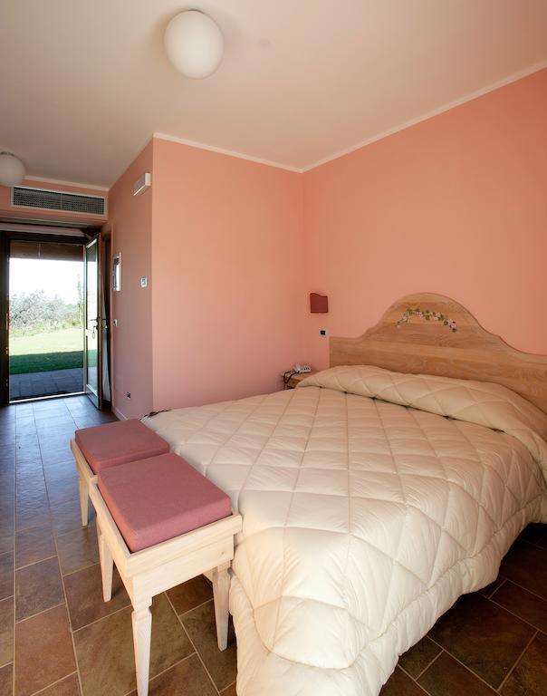 Country House Poggio Fiorito Assisi Oda fotoğraf